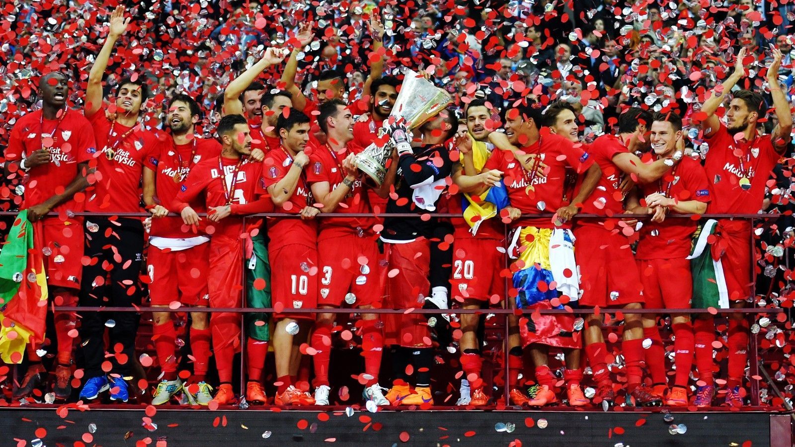 
                <strong>Nur Sevilla gelang die Titelverteidigung </strong><br>
                Den Titel in der Europa League zu verteidigen, schaffte bisher nur Sevilla. Der Klub war in den Jahren 2014 bis 2016 gleich drei Mal nacheinander erfolgreich.
              