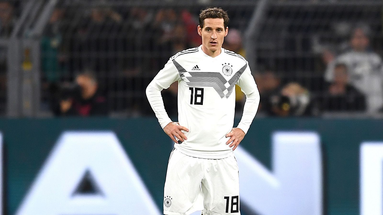 
                <strong>Sebastian Rudy </strong><br>
                Kommt in der 83. Minute für Havertz, keine Bewertung
              