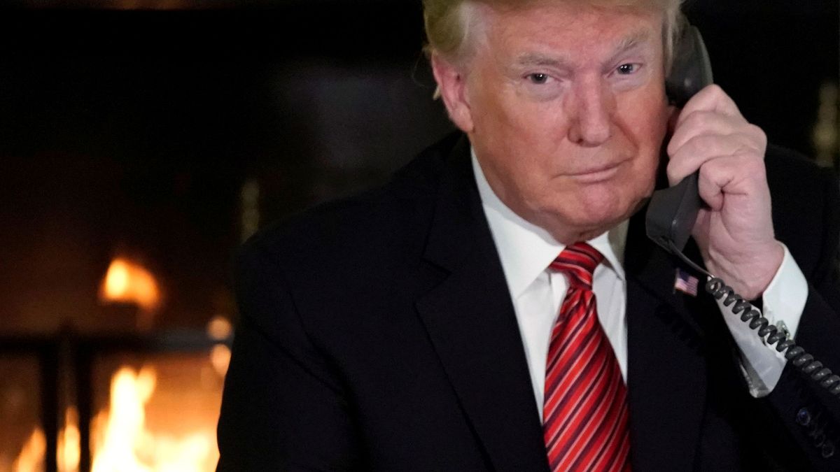 US-Präsident Donald Trump nutzt Telefon und Handy Insidern zufolge oftmals auch für einen informellen Austausch mit ausländischen Staats- und Regierungschefs. 