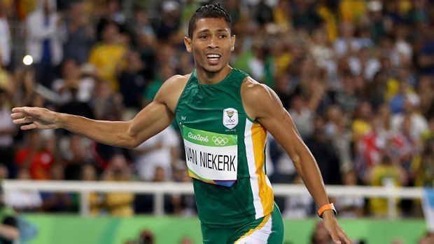 
                <strong>Wayde van Niekerk läuft neuen Rekord über 400 Meter</strong><br>
                Wayde van Niekerk läuft neuen Rekord über 400 Meter: Der Südafrikaner hat bei seinem Olympiasieg den 17 Jahre alten Rekord von Michael Johnson um 15 Hundertstel unterboten. Er lief die 400 Meter in 43,03 Sekunden.
              