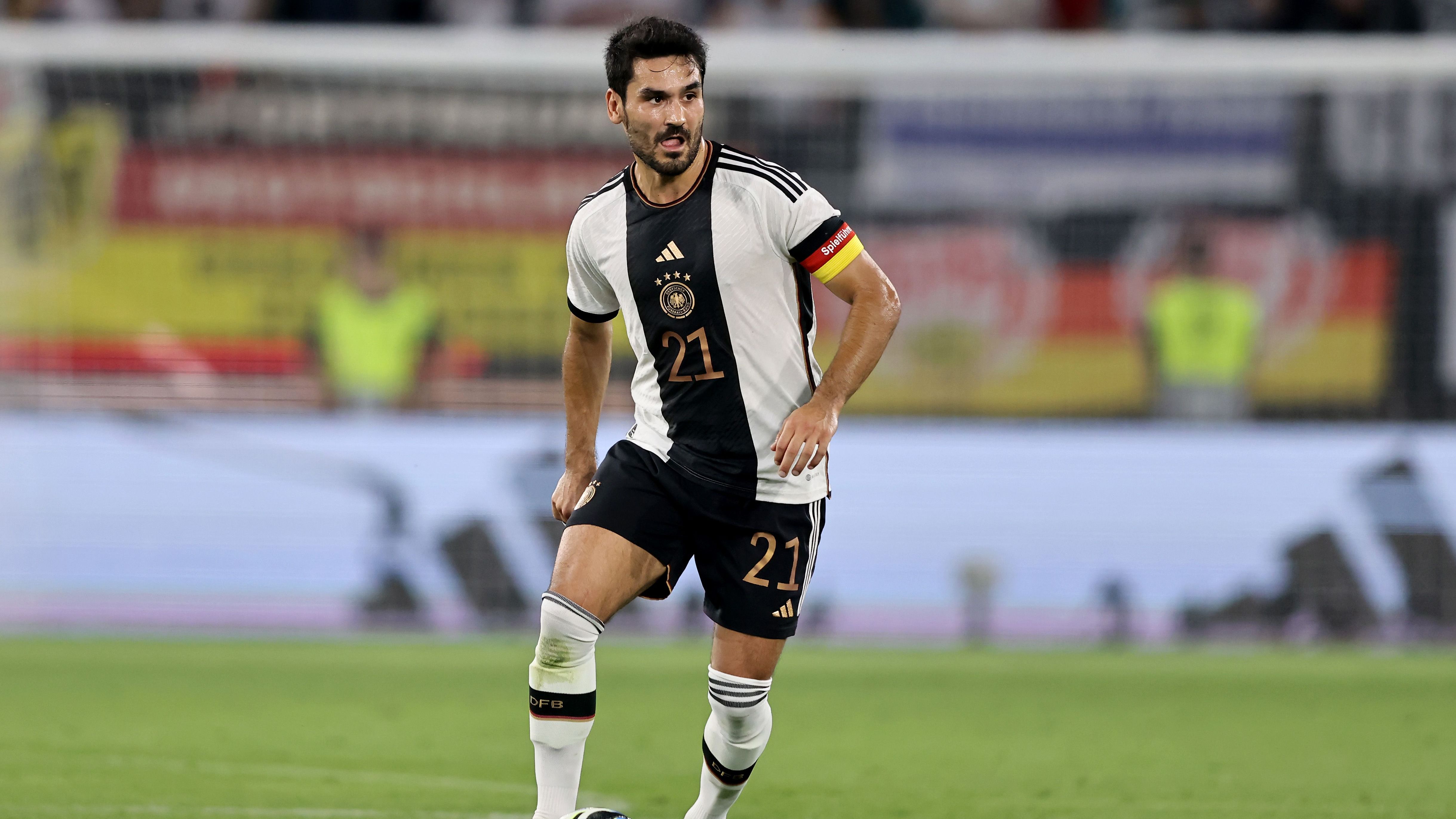 <strong>Ilkay Gündogan</strong><br>Position: Mittelfeld<br>Klub: FC Barcelona