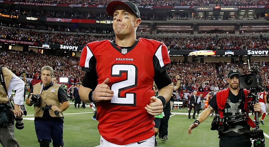 
                <strong>2016: Matt Ryan (Atlanta Falcons)</strong><br>
                2016: Matt Ryan (Atlanta Falcons)
              