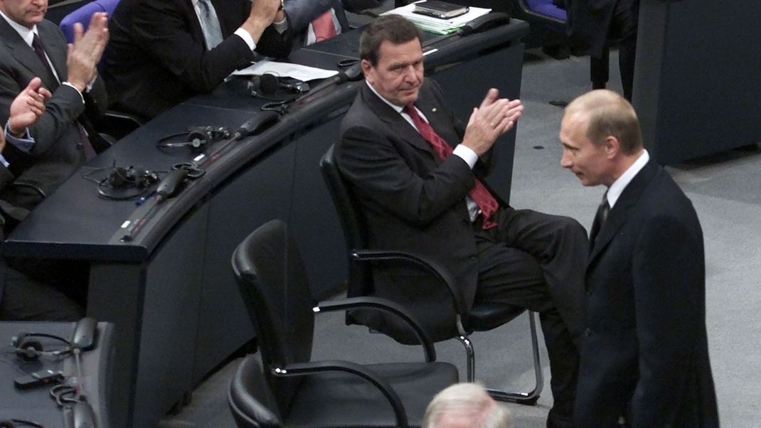 Seit seiner Rede im Bundestag 2001 haben sich Putins öffentlich geäußerte Ansichten über Deutschland und den Westen stark verändert.