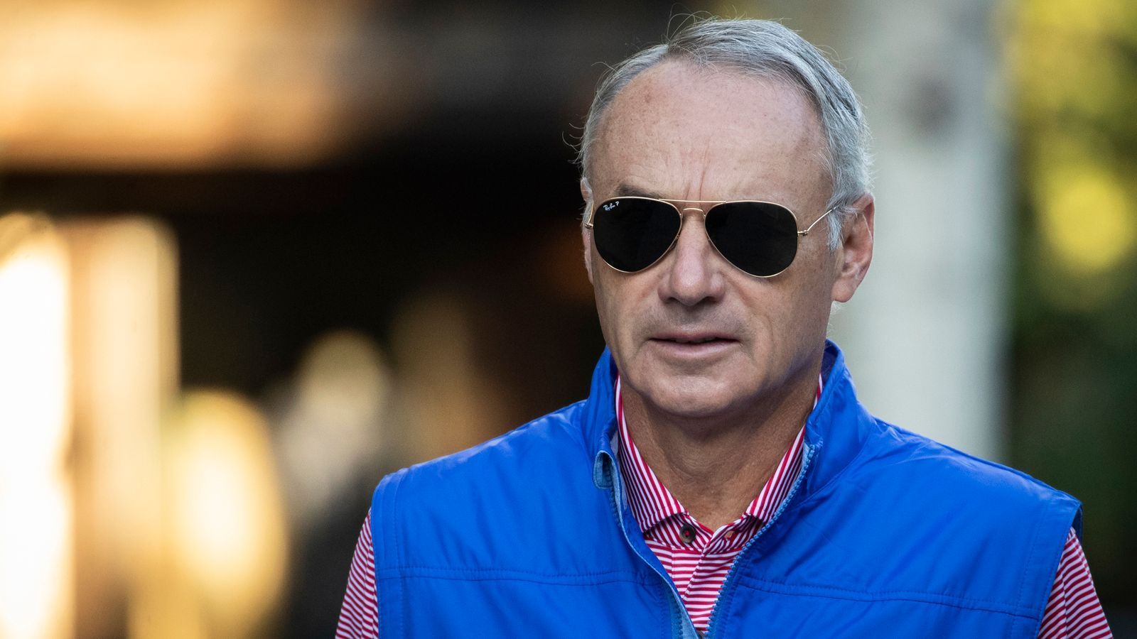 
                <strong>Rob Manfred </strong><br>
                Sport: BaseballFunktion: Commissioner der MLB(Major League Baseball) 
              