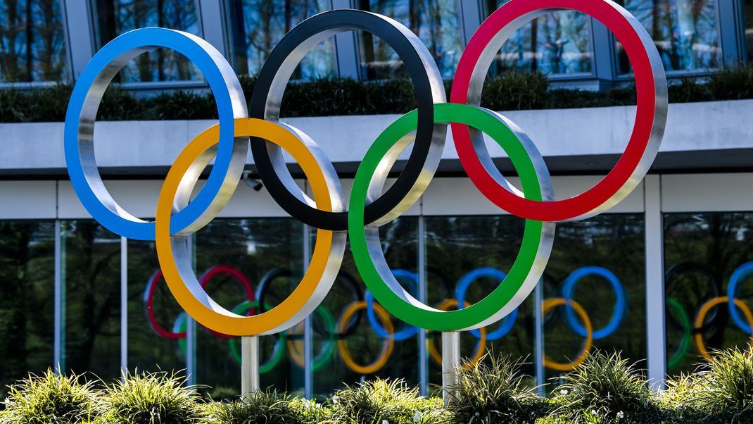 Im Fall einer Zulassung von Sportler:innen aus Russland und Belarus droht die Ukraine mit einem Boykott der Olympischen Spiele 2024 in Paris.