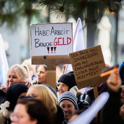 Wegen des Streiks von Medizinischen Fachangestellten ist in vielen Praxen am Donnerstag Geduld gefragt.