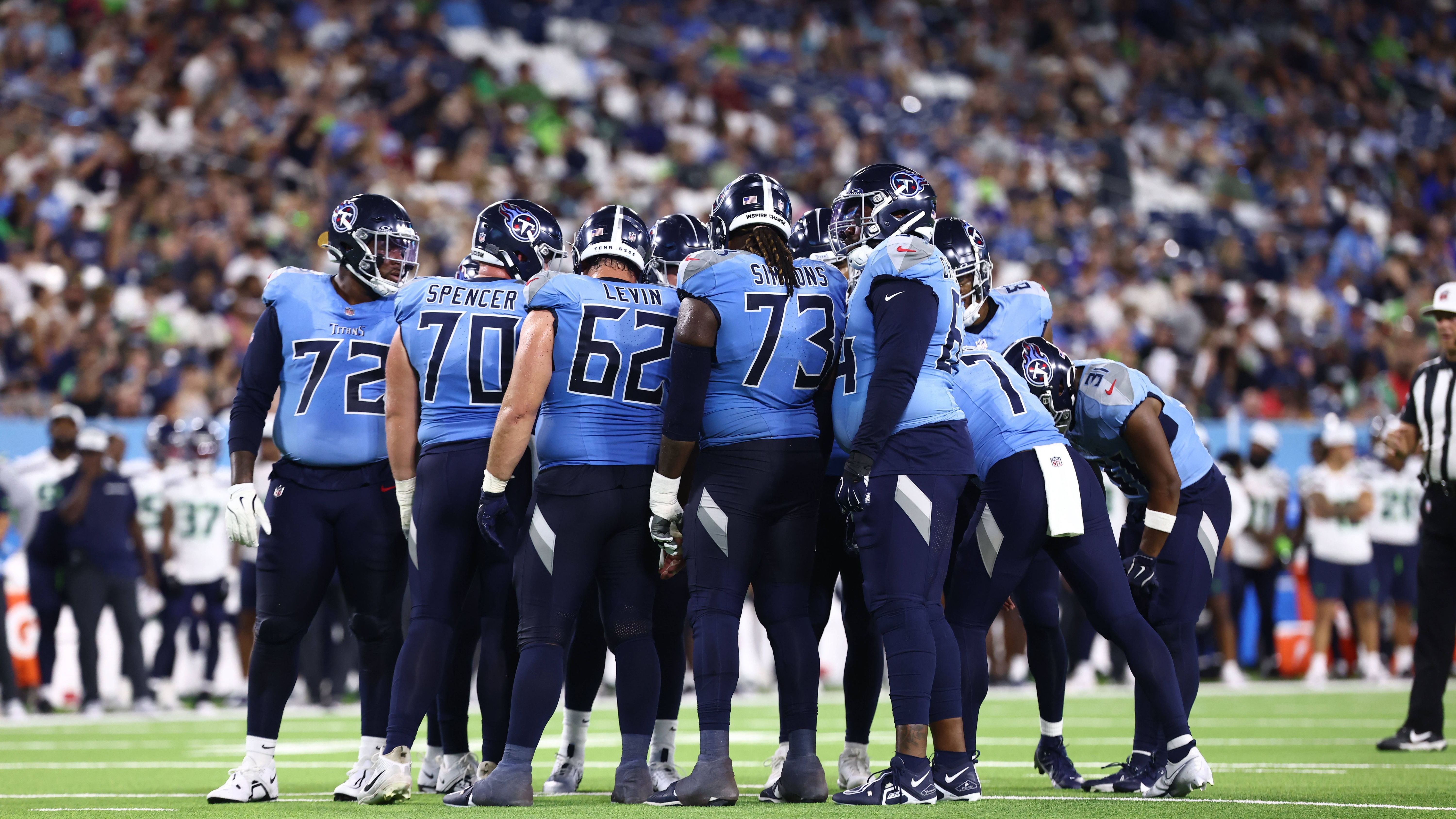 <strong>Tennessee Titans - 29.220 Kilometer</strong><br>Kürzeste Reise: 806 Kilometer (Indianapolis Colts)<br>Weiteste Reise: 6.239 Kilometer (San Francisco 49ers)