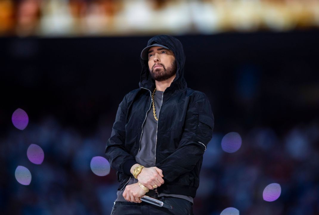 Seit seinem Durchbruch in den späten Neunzigern feiert Rapper Eminem Erfolge. Da ist dann auch mal das ein oder andere Goldkettchen drin.