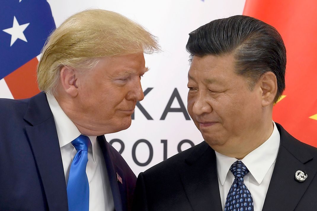 Donald Trump (links) und Xi Jinping trafen 2019 beim G20-Gipfel aufeinander. (Archivbild)