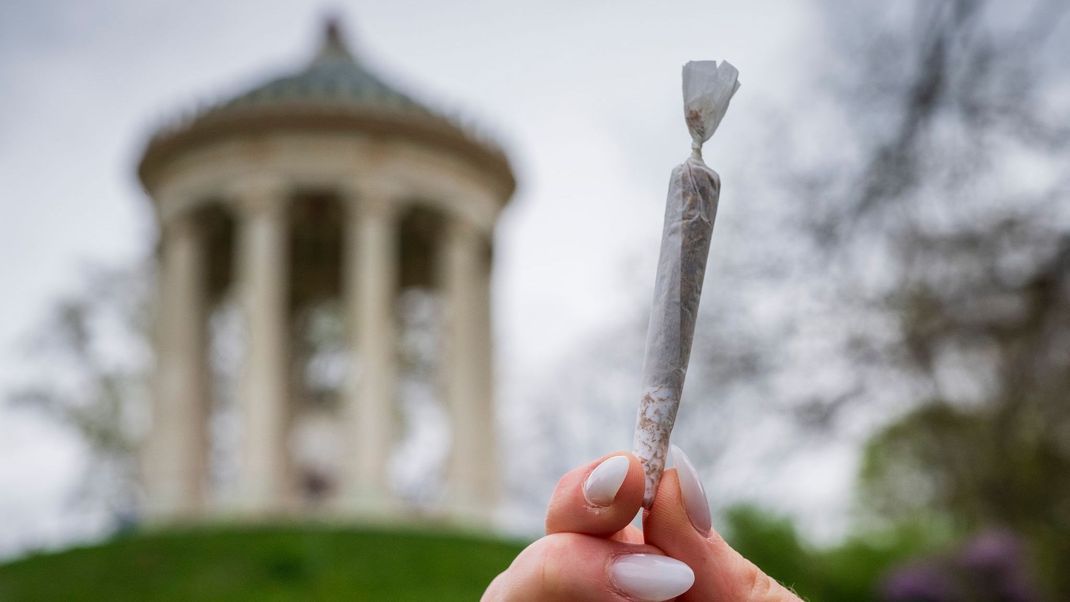 Mit dem Kiffen im Englischen Garten hat es sich ab Donnerstag (9. Mai) erledigt.