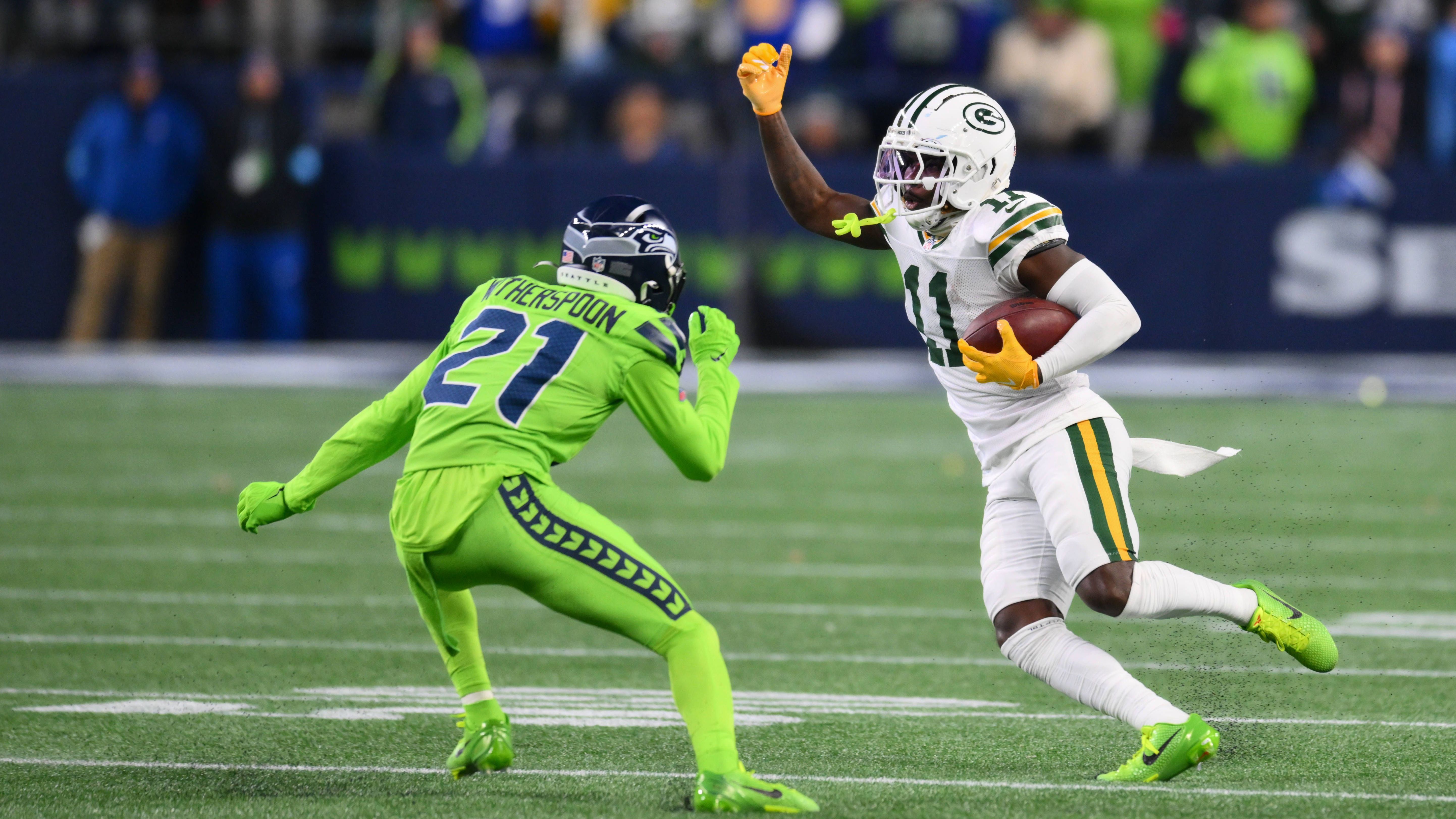 <strong>Platz 13: Seattle Seahawks<br></strong>Vielleicht verfügen die Seahawks in der Defensive nicht über die Star-Power von anderen Teams, aber dafür lassen sich nur wenige klare Schwachstellen ausmachen. Die Defensive Line ist gespickt mit Erfahrung und Qualität, die Secondary könnte zum Aushängeschild werden. Devon Witherspoon ist auf dem besten Weg, sich in einen Top-Cornerback zu entwickeln.