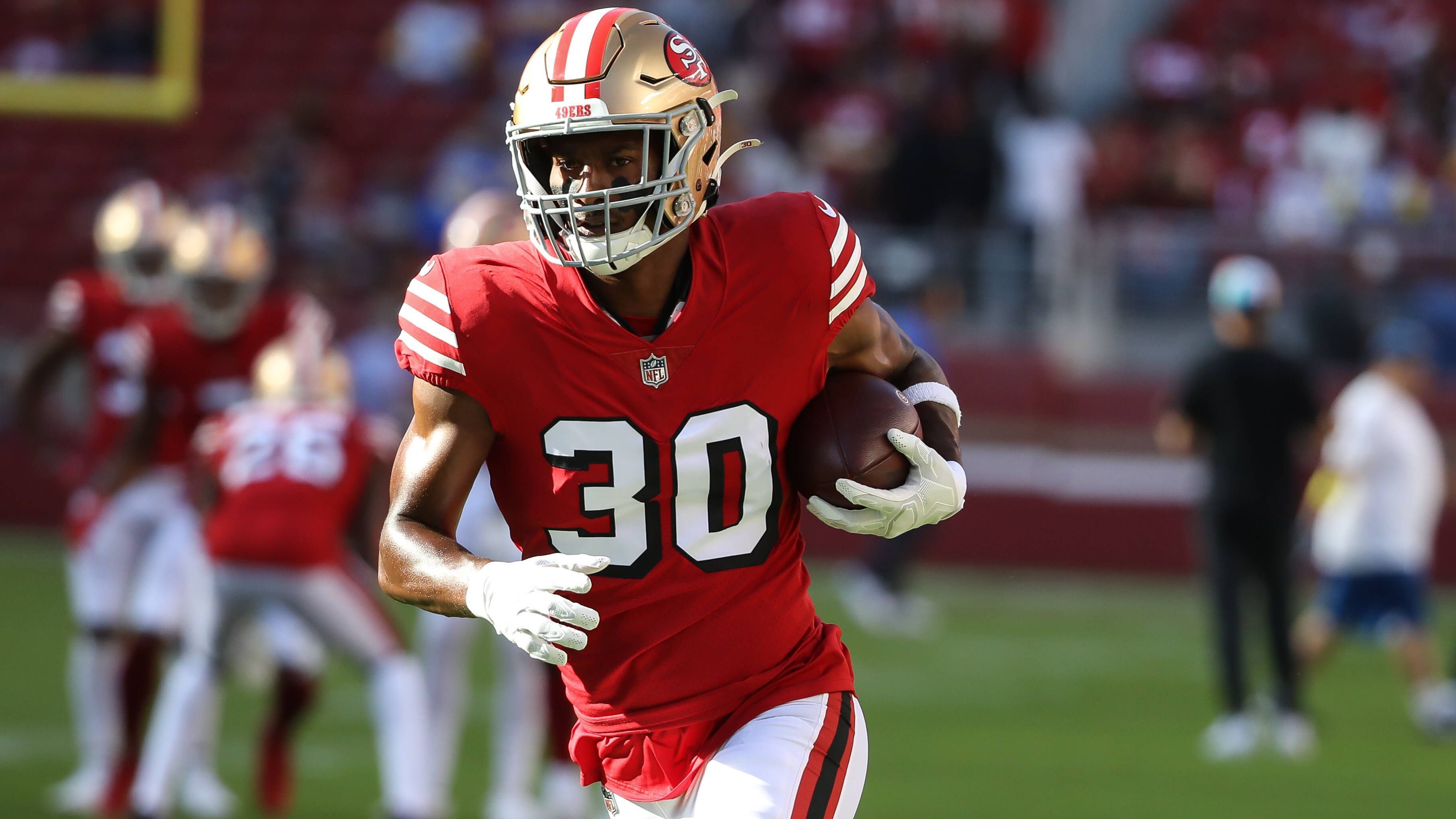 <strong>George Odum (San Francisco 49ers)</strong><br>Schlechte Nachrichten von den Niners: Die Franchise muss mindestens für den Rest der Regular Season auf George Odum verzichten. Der Safety verletzte sich im Thanksgiving-Duell gegen die Seahawks, als er einem losen Ball nachging, und zog sich einen Bizepsriss zu, der ihn zwei bis vier Monate außer Gefecht setzt.