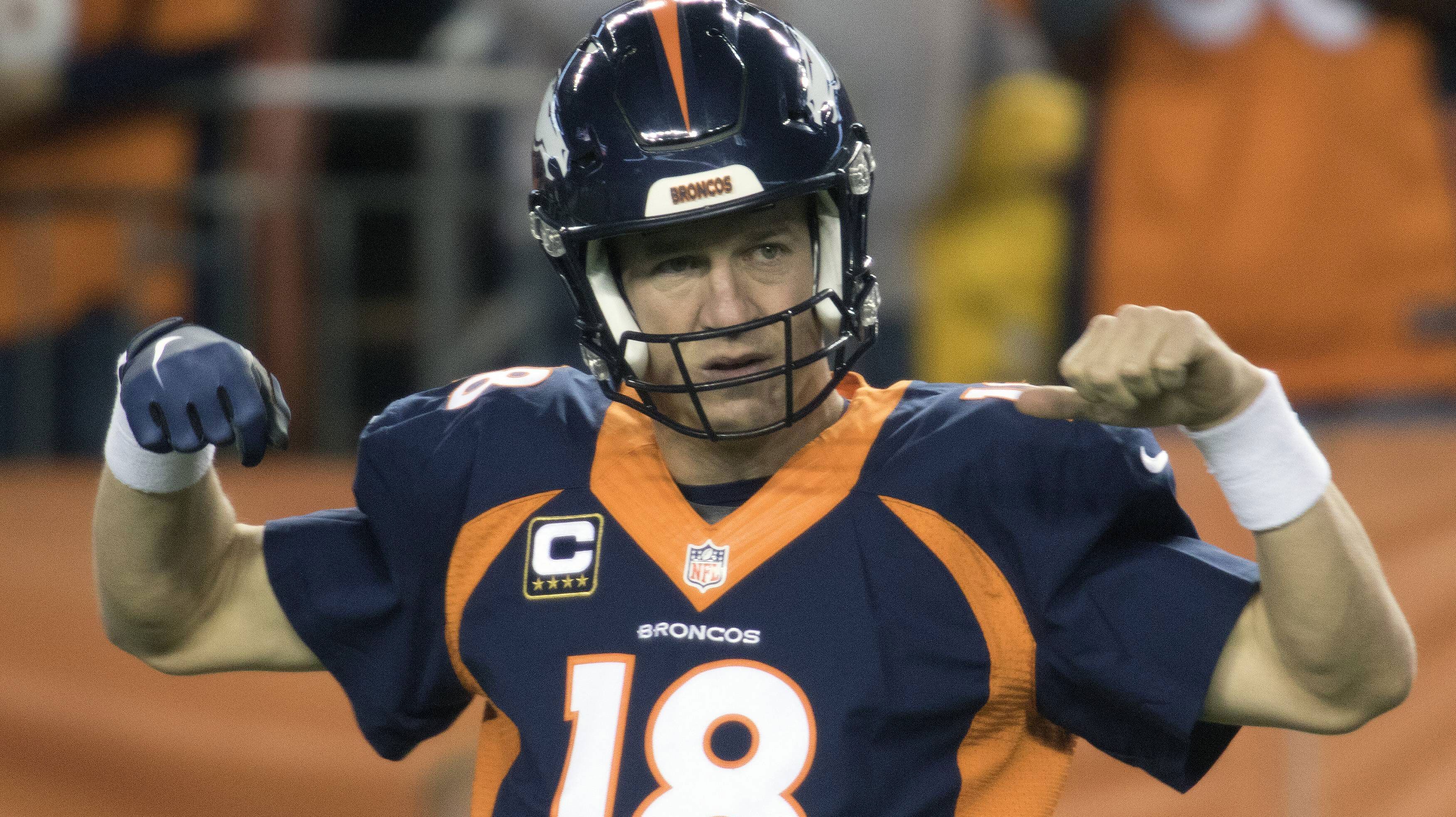 
                <strong>Manning lässt die Muskeln spielen</strong><br>
                Der 8. November 2015 kann für Peyton Manning gleich in doppelter Hinsicht ein historischer Tag werden. Der Quarterback-Legende der Denver Broncos winken in Week 9 der NFL-Saison gleich zwei Allzeit-Rekorde - und das ausgerechnet beim Auftritt bei seinem Ex-Klub Indianapolis Colts.
              