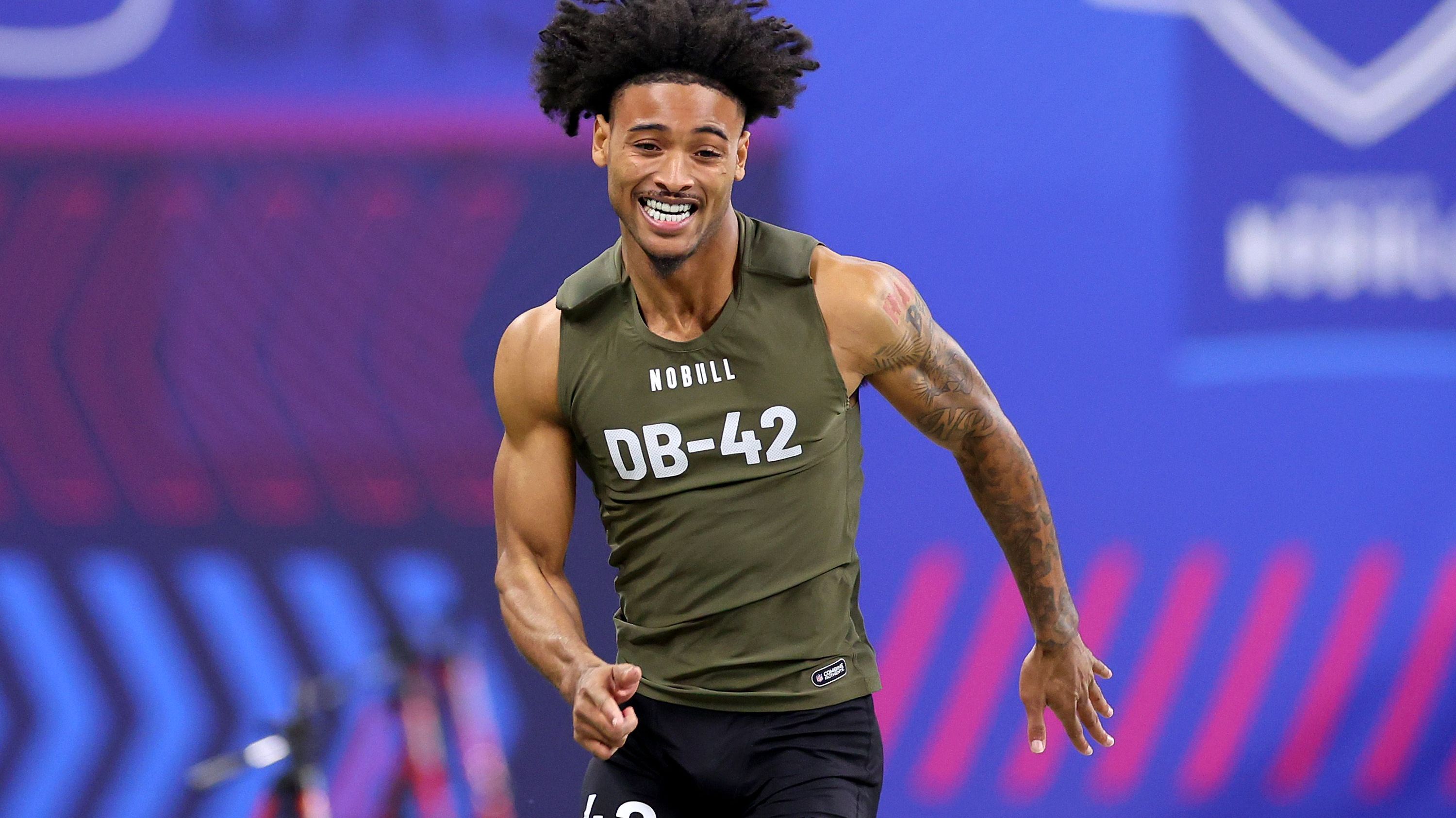 <strong>Pick 30: Baltimore Ravens</strong>&nbsp;<br>Nate Wiggins, Cornerback - Clemson<br>Gehalt:&nbsp;12.819.822 US-Dollar (Spotrac)<br>Vertrag unterschrieben: <strong>Ja</strong>