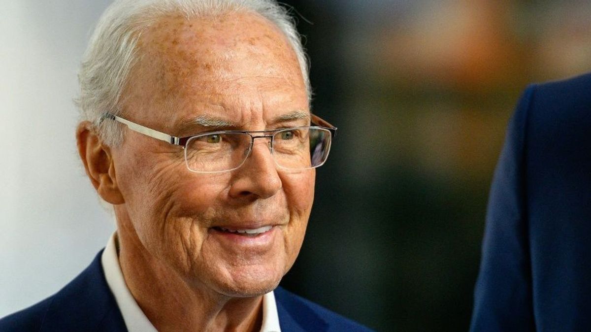 Franz Beckenbauer lobt FC Bayern in höhsten Tönen