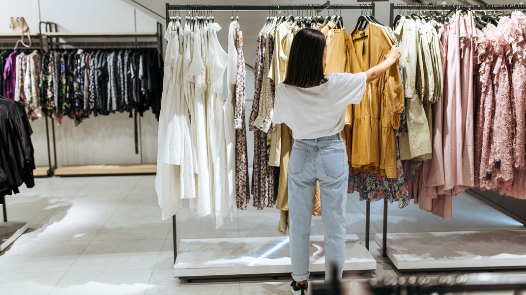 Shoppen macht Spaß - vor allem, wenn man weiß, worauf man achten muss, um nachhaltig einzukaufen.