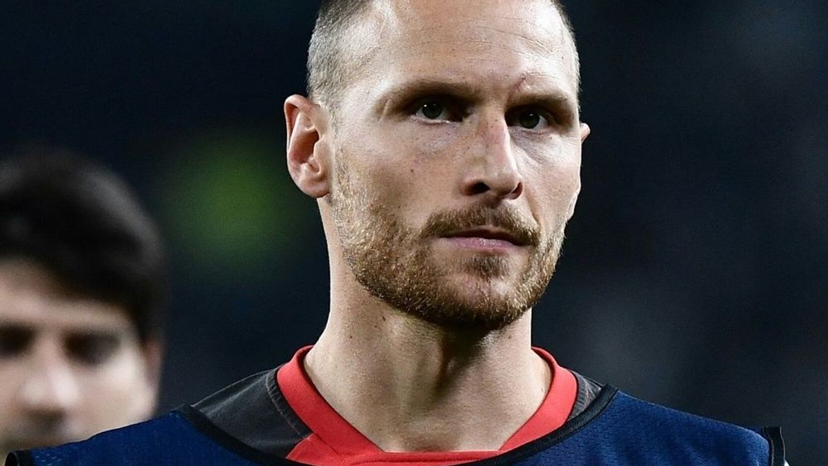 Benedikt Höwedes nimmt Schalke-Profis in Schutz