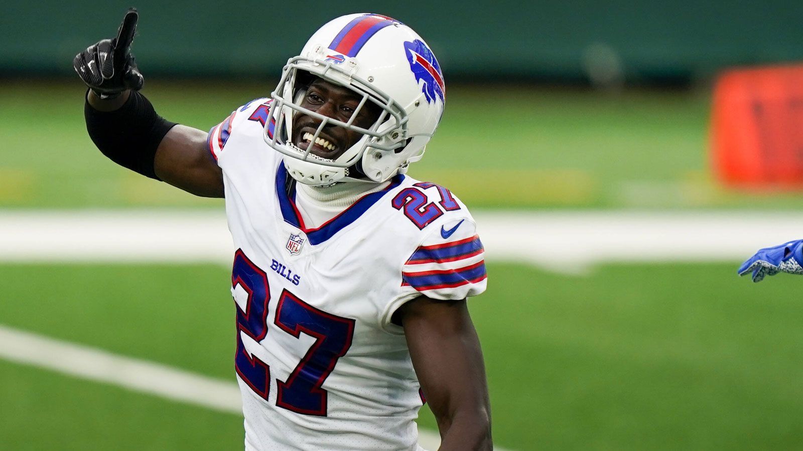 
                <strong>Platz 3: Tre'Davious White</strong><br>
                &#x2022; Team: Buffalo Bills<br>&#x2022; <strong>Overall Rating: 93</strong><br>&#x2022; Key Stats: Acceleration: 94 – Awareness: 96 – Stamina: 93<br>
              