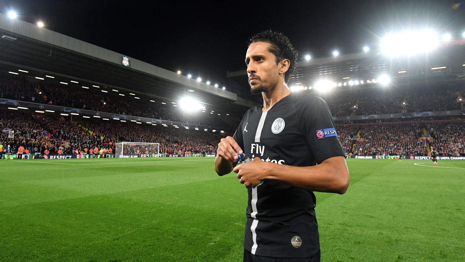 
                <strong>Platz 14: Marquinhos (Brasilien)</strong><br>
                Verein: Paris Saint-Germain  -Marktwert: 70 Millionen Euro -Marktwertsprung seit Juli: + 18 Millionen Euro
              