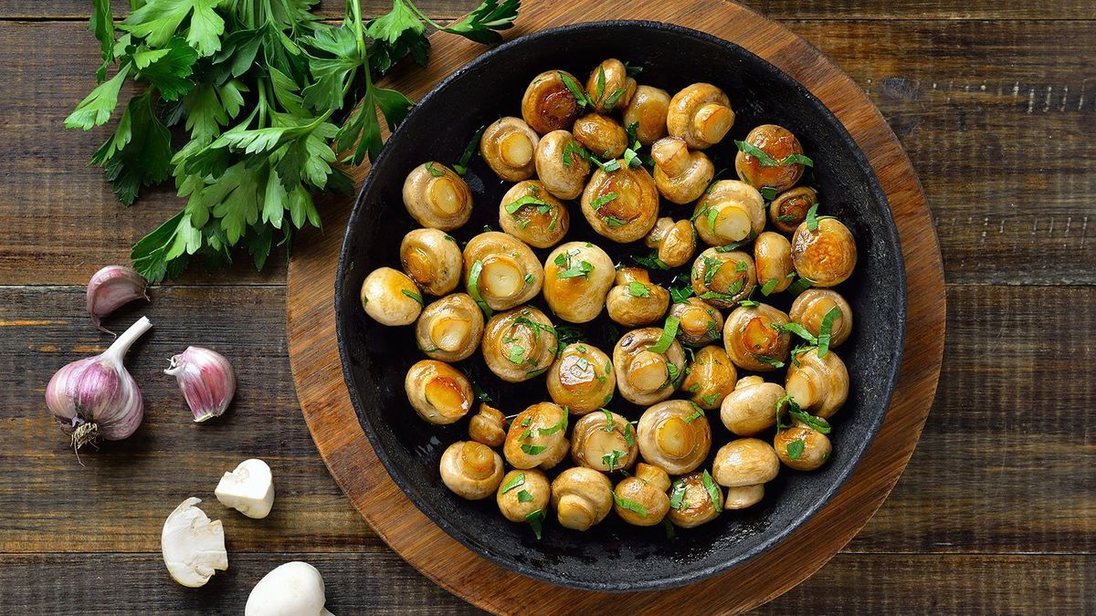 Cooked mushrooms on plate