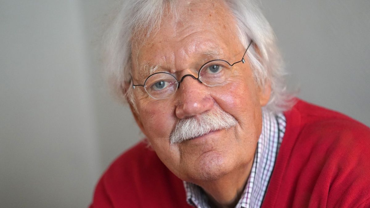 Moderatoren-Legende Carlo von Tiedemann