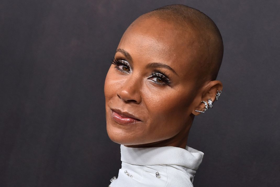 Jada Pinkett Smith enthüllt einige Schock-Nachrichten in ihrer neuen Autobiografie.