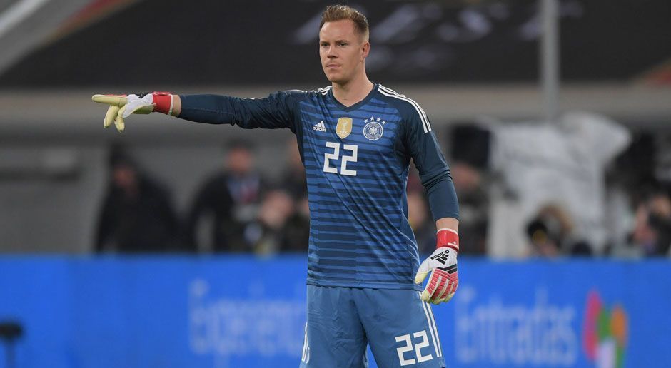 
                <strong>Marc-Andre ter Stegen (FC Barcelona)</strong><br>
                Wenn Manuel Neuer nicht spielen kann, ist der Weg frei für Marc-Andre ter Stegen. Nach schwierigen Anfangsjahren beim FC Barcelona ist ter Stegen spätestens in dieser Saison endgültig auf Weltklasse-Niveau angekommen. Einen besseren Ersatz für den fraglichen Neuer kann sich kein Bundestrainer wünschen. 
              