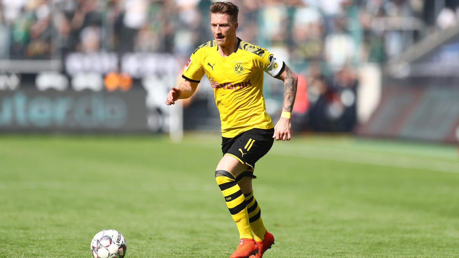 
                <strong>Platz 4 - Marco Reus (Borussia Dortmund)</strong><br>
                Torvorlagen: 12Saison-Einsätze: 27
              