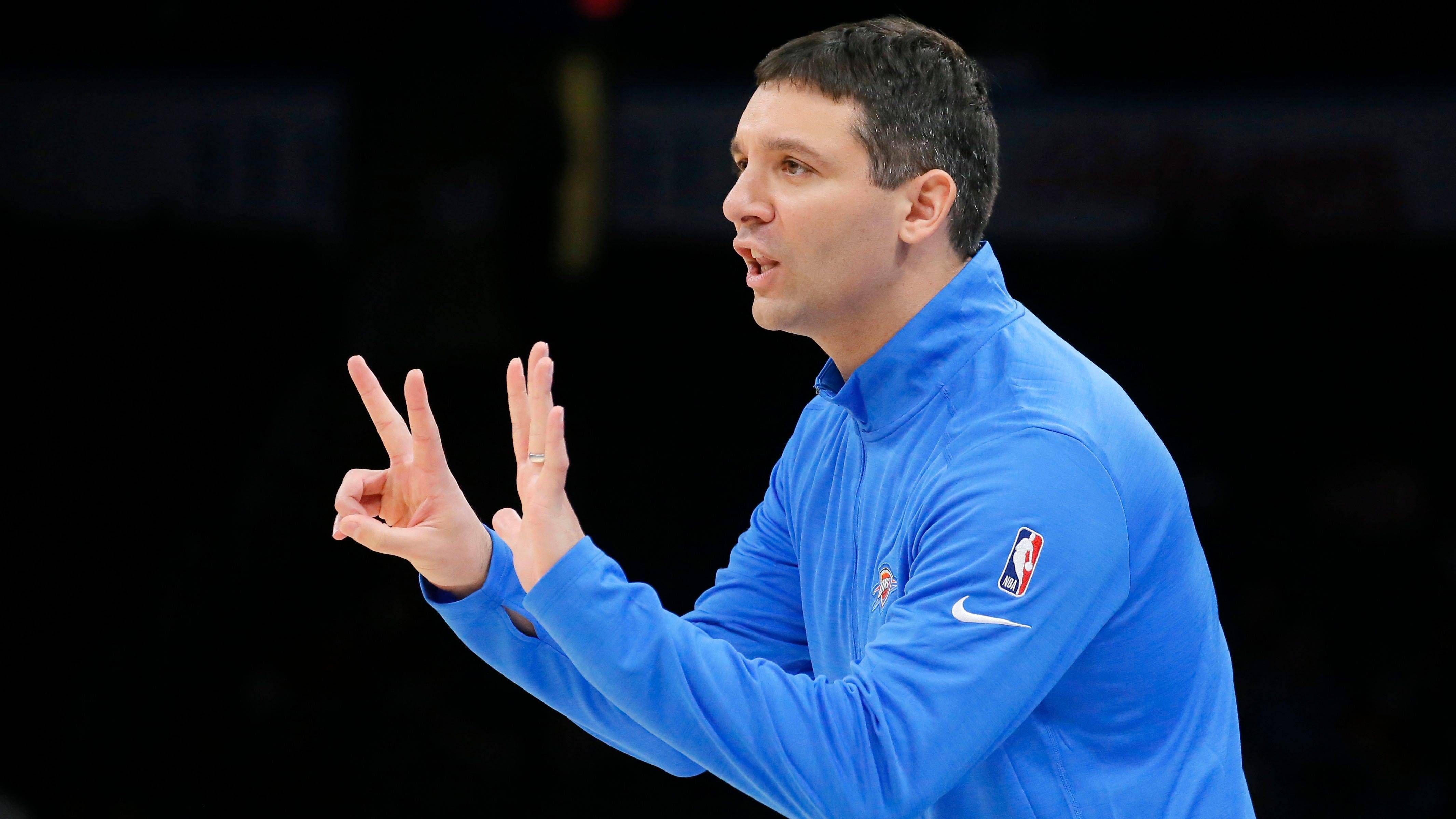 <strong>Mark Daigneault (Oklahoma City Thunder)</strong><br>Kategorie: Coach of the Year<br>Saisonbilanz: 57-25 (1. in der Western Conference)