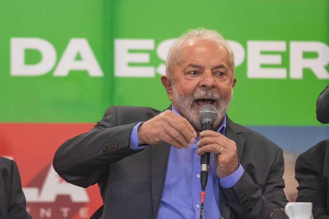Herausforderer und Ex-Präsident: In den Umfragen liegt Lula deutlich vor Bolsonaro.