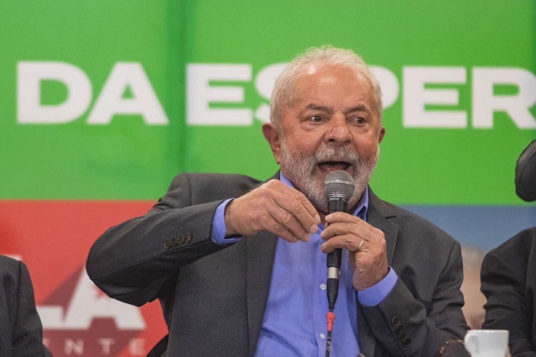 Herausforderer und Ex-Präsident: In den Umfragen liegt Lula deutlich vor Bolsonaro.