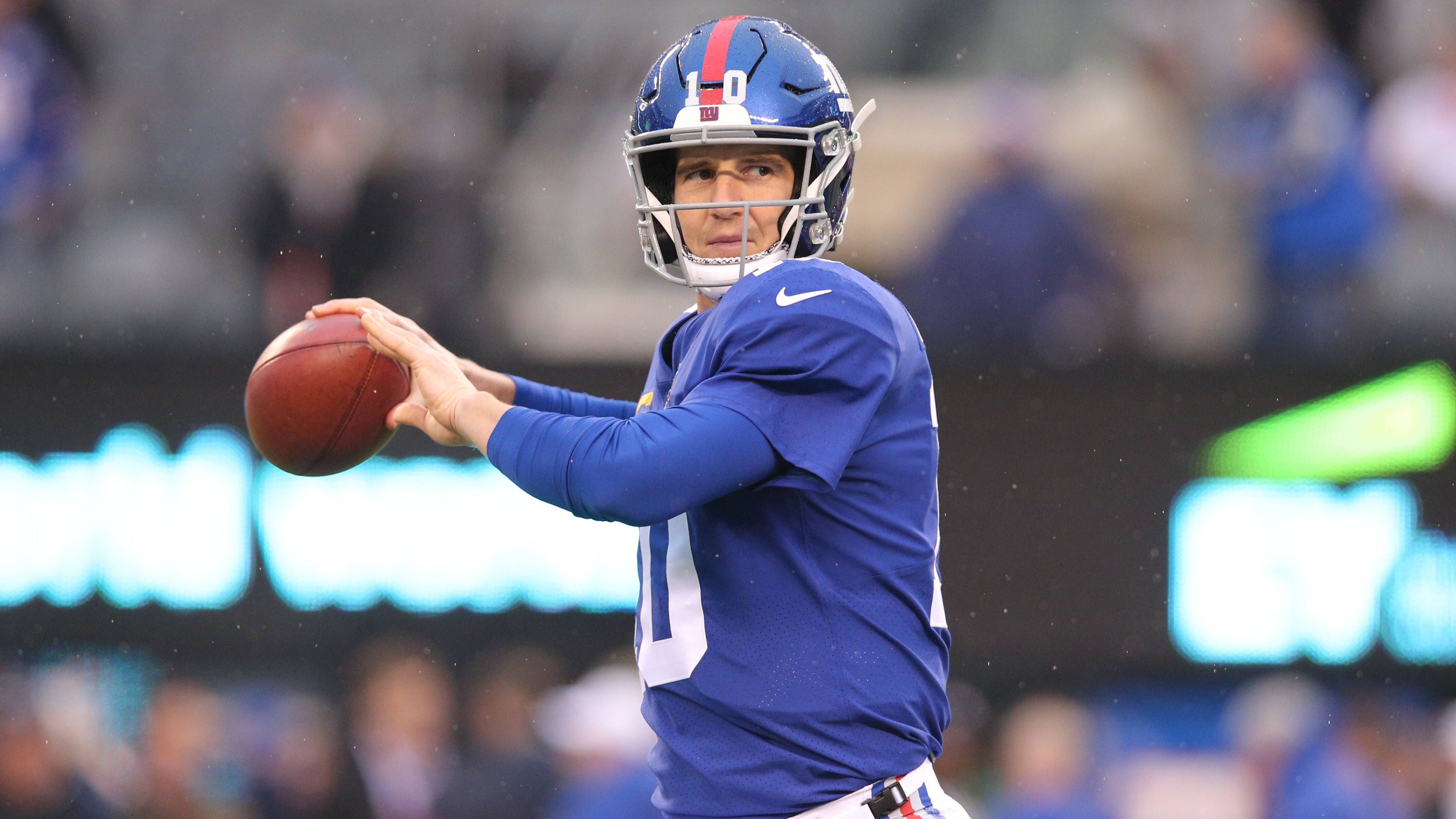 <strong>Eli Manning (Quarterback)</strong><br>- Team: New York Giants