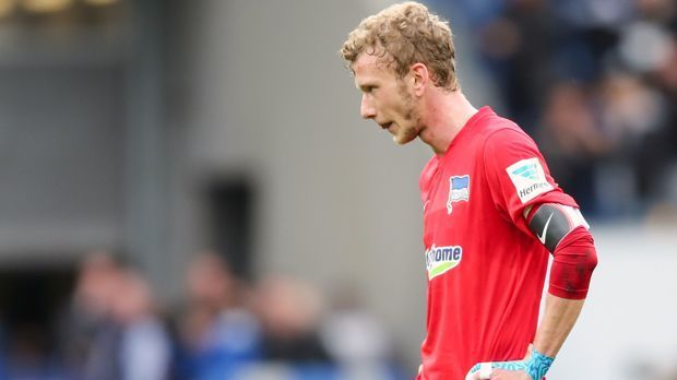 
                <strong>Fabian Lustenberger (Hertha BSC)</strong><br>
                Mittelfeld - Fabian Lustenberger (Hertha BSC): 59,81 Prozent gewonnene Zweikämpfe in 30 Bundesliga-Spielen.
              
