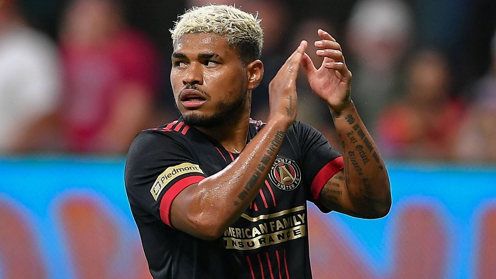 
                <strong>Platz 5: Josef Martinez (Atlanta United FC)</strong><br>
                Jahresgehalt: 3,891 Millionen US-Dollar (3,28 Millionen Euro) - Position: Mittelstürmer - Alter: 28 Jahre
              