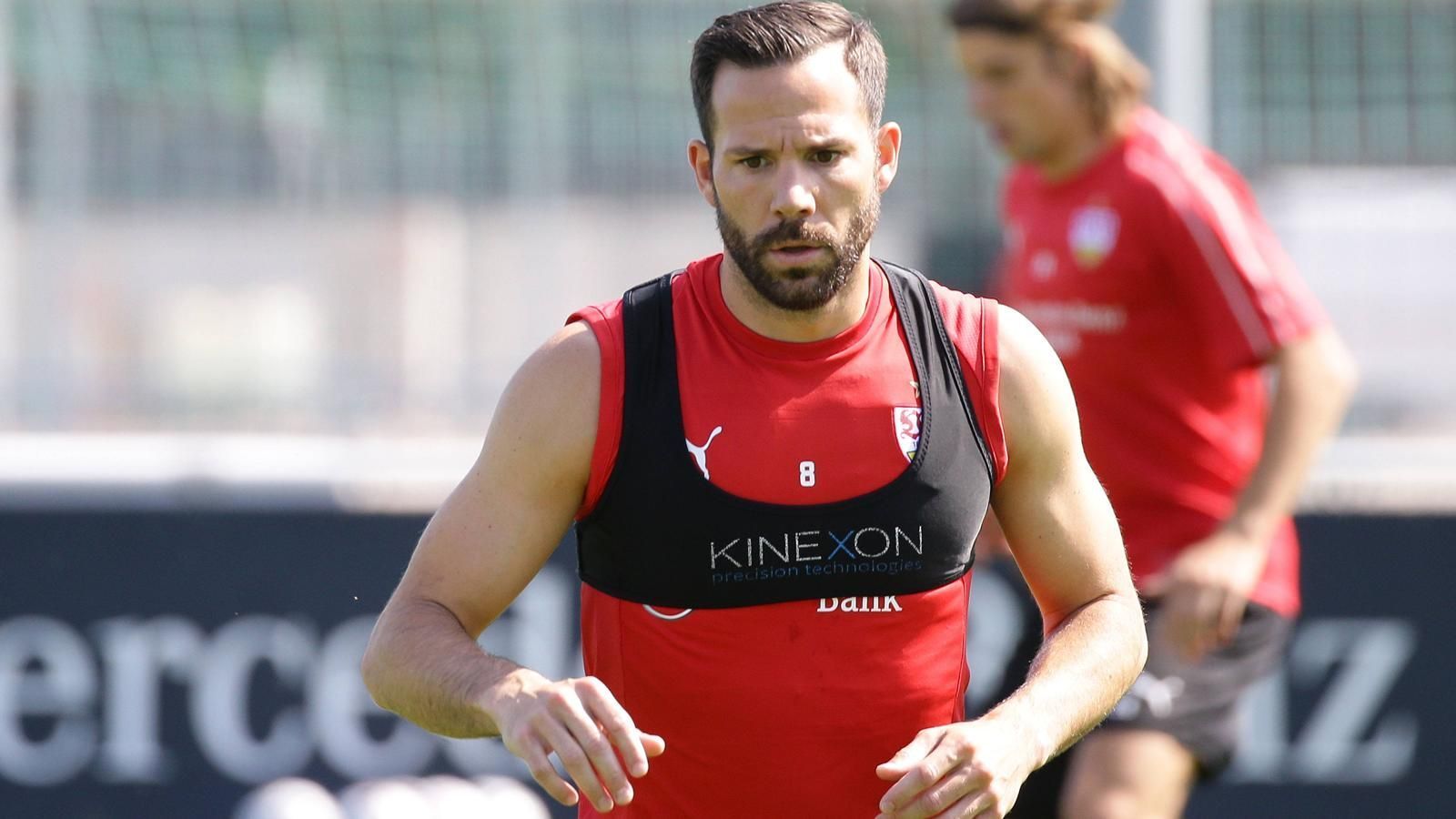 
                <strong>VfB Stuttgart</strong><br>
                Die prominentesten Neuzugänge Gonzalo Castro und ...
              