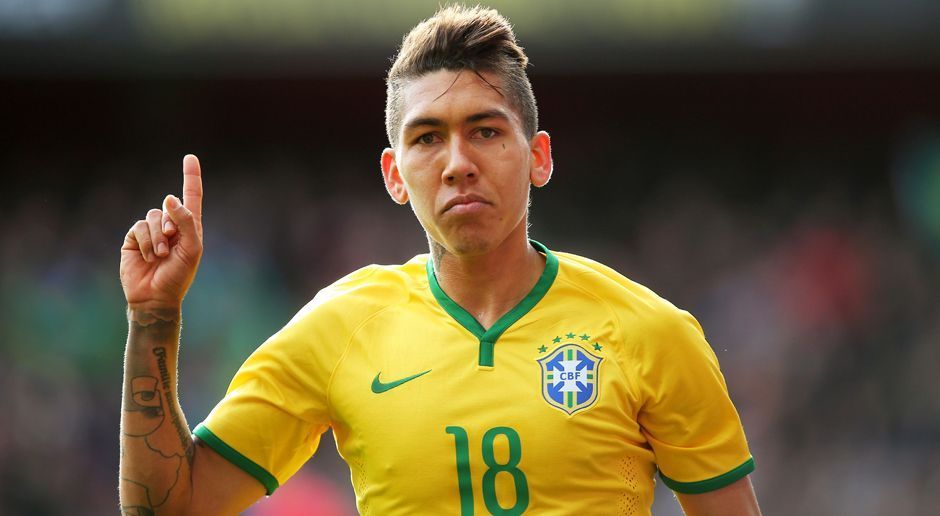 
                <strong>Roberto Firmino</strong><br>
                Vier Jahre lang mischte der inzwischen 26-Jährige für die TSG Hoffenheim die gegnerischen Abwehrreihen in der Bundesliga auf. Seit 2015 stürmt der variable Offensivmann für den FC Liverpool. In der Nationalmannschaft brauchte er eine längere Anlaufzeit. In bislang 19 Länderspielen netzte er fünfmal ein.
              