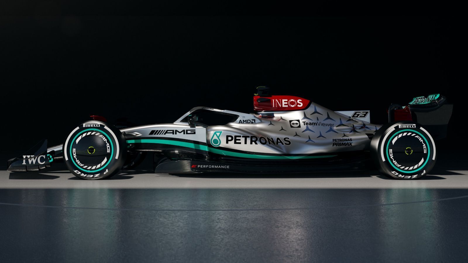 
                <strong>Mercedes AMG F1 W13</strong><br>
                Der neue Mercedes legt seine schwarze Lackierung aus den letzten beiden Jahren ab und wird wieder traditionell zum Silberpfeil. Einzig der Flügel sowie der Unterboden sind noch schwarz, abgerundet mit türkisen Akzenten und dem rotgefärbten Heckspoiler. Bereits nächste Woche wird man das Auto in Barcelona auf der Strecke sehen.
              