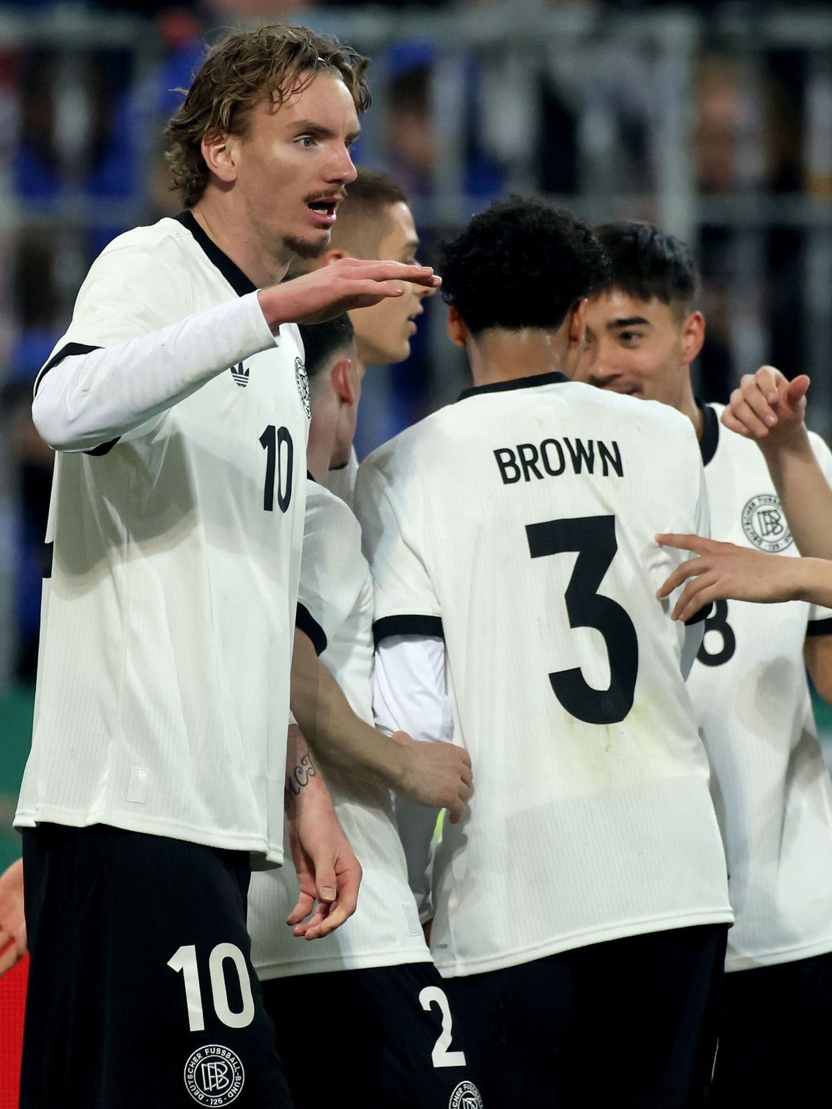 U21_Helmer