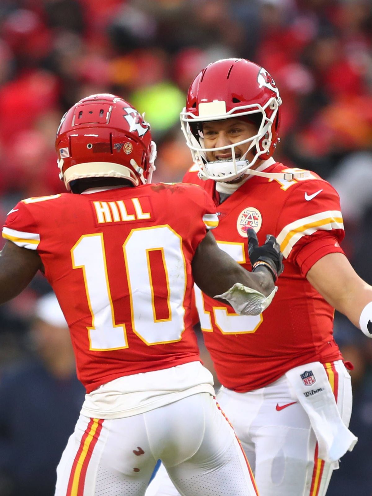 Hill Mahomes