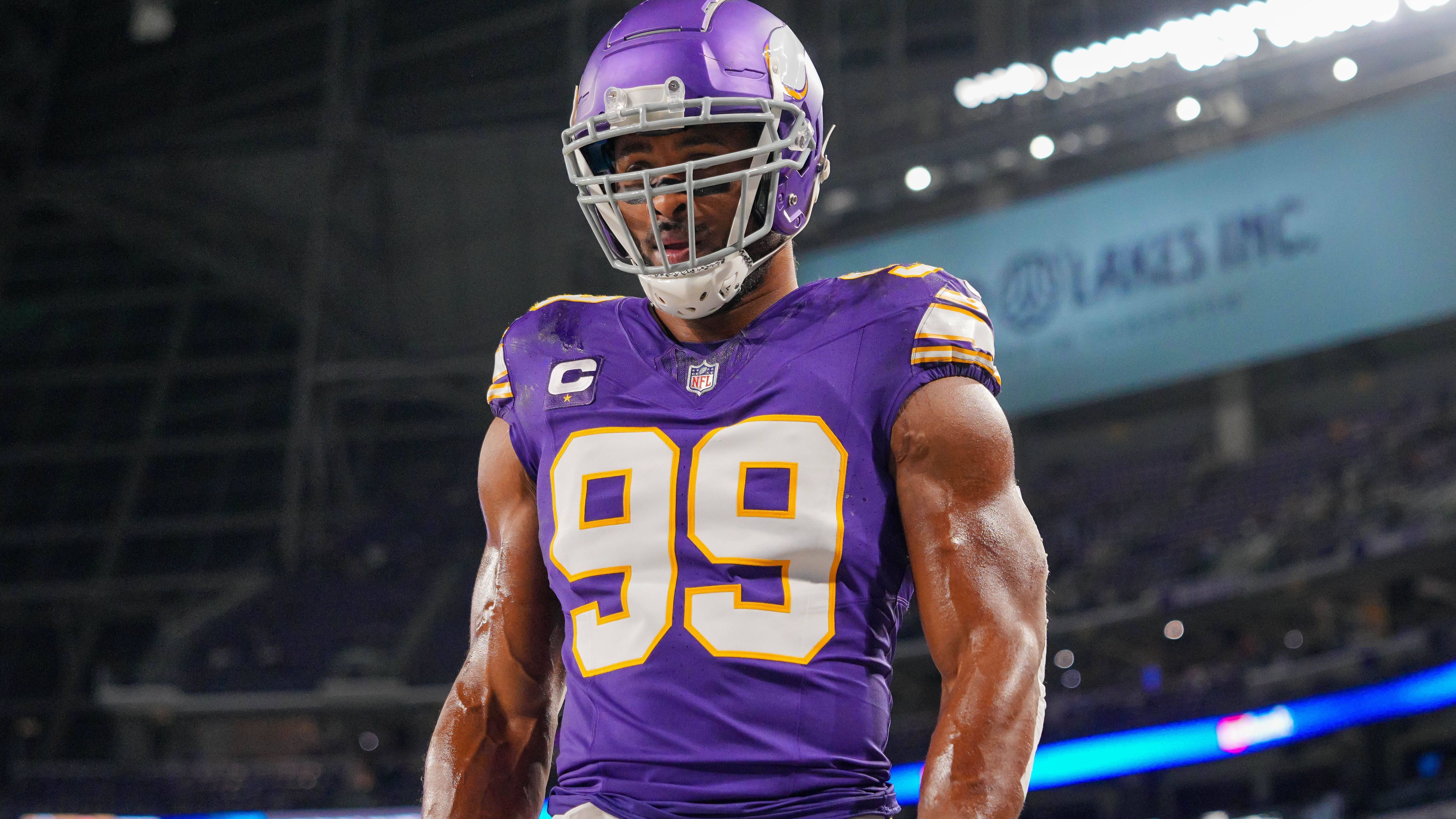 <strong>Minnesota Vikings: zwei Pro Bowler</strong><br>Danielle Hunter (Foto, Outside Linebacker)<br>Andrew DePaola (Long Snapper)