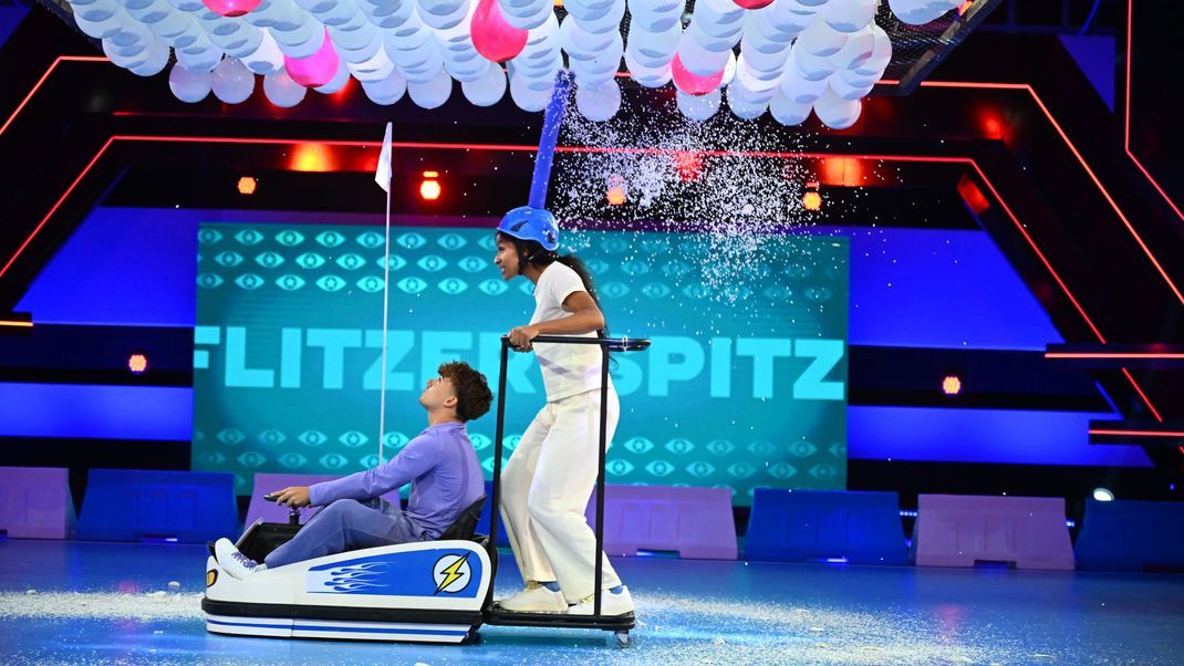 Sinan und Cecilia im Duell "Spitzer Flitzer".