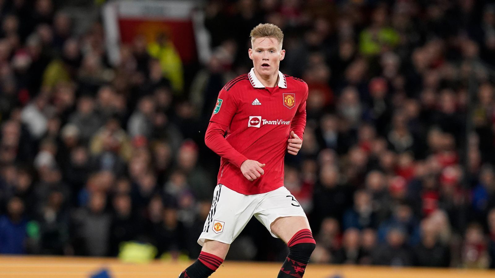 
                <strong>Scott McTominay (Manchester United)</strong><br>
                Kommt in der 92. Minute für Casemiro. ran-Note: Keine Bewertung
              