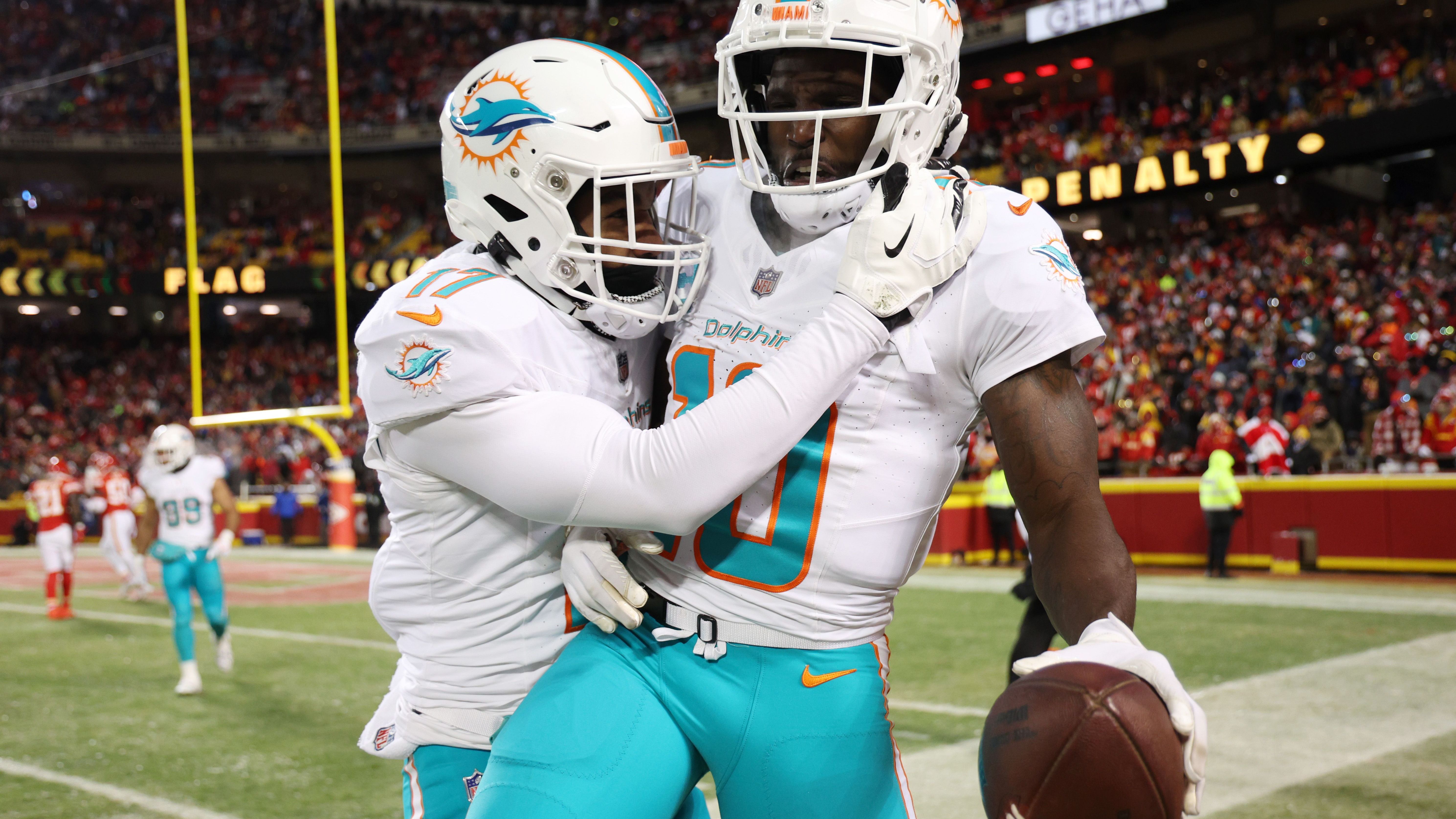 <strong>NFL Week 9 (30. Oktober - 5. November):</strong><br><strong>TNF:</strong>&nbsp;Baltimore Ravens @ Miami Dolphins<br><strong>SNF:</strong>&nbsp;Seattle Seahawks @ Washington Commanders<br><strong>MNF:</strong>&nbsp;Arizona Cardinals @ Dallas Cowboys