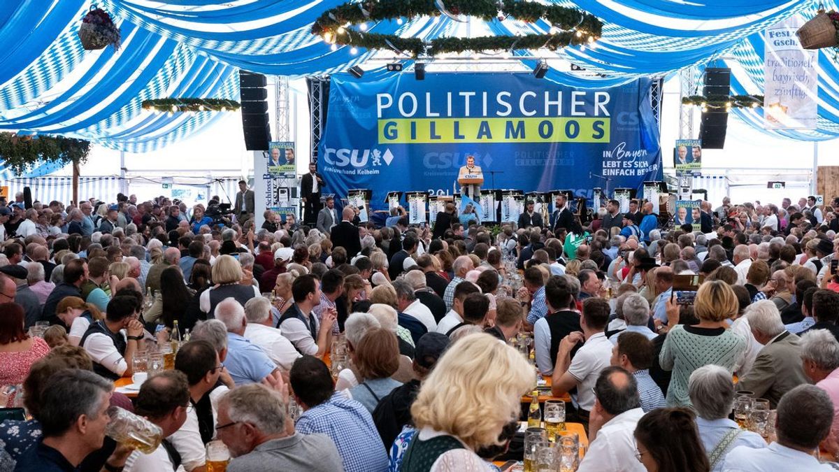Politischer Frühschoppen auf dem Volksfest Gillamoos