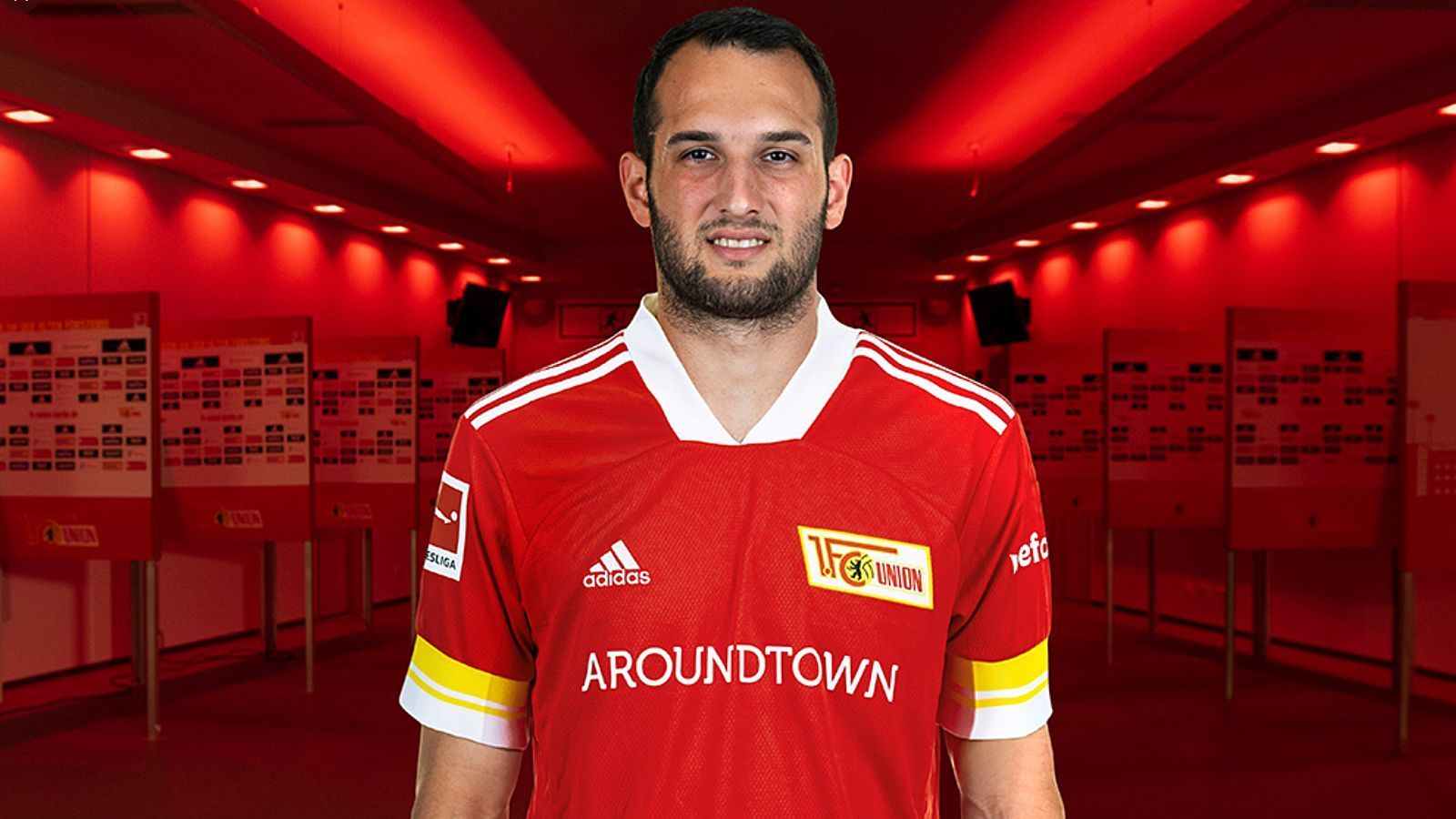 
                <strong>Levin Öztunali (Union Berlin)</strong><br>
                Der 1. FC Union Berlin hat die Verpflichtung von Levin Öztunali bekanntgegeben. Der 25-Jährige wechselt ablösefrei von Mainz zu den Köpenickern. Über die Laufzeit des Vertrages mit dem Enkel von Ex-Nationalspieler Uwe Seeler machten die Berliner keine Angaben. Nach Leverkusen, Werder Bremen und Mainz wird Union bereits die vierte Bundesliga-Station des 25-Jährigen. In Mainz kam der frühere U21-Nationalspieler zuletzt nur noch unregelmäßig zum Einsatz. 
              