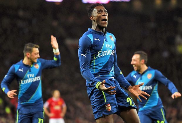 
                <strong>Danny Welbeck</strong><br>
                ... Doch dann bricht es aus dem englischen Nationalspieler heraus! Welbeckt durchlief die Jugendabteilung von Manchester United und wechselte im Sommer für ca. 20 Millionen Euro nach London.
              