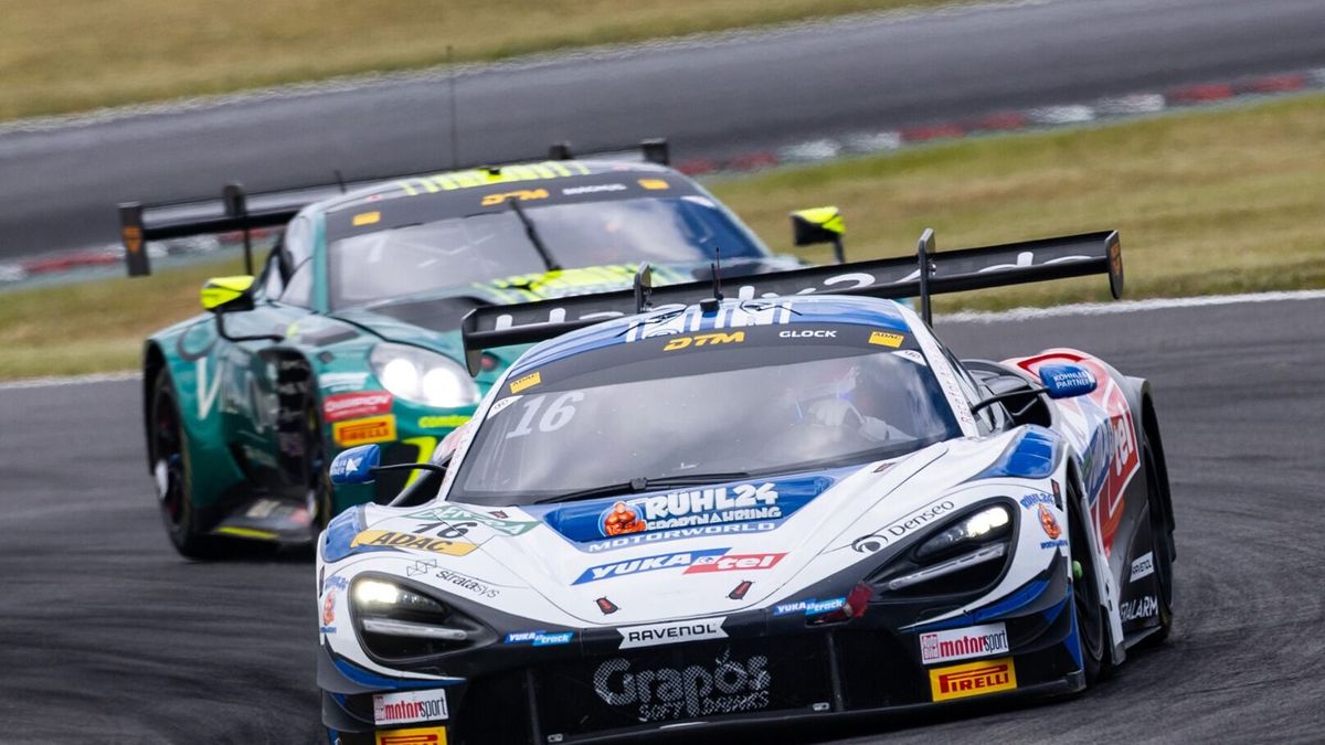 Wilder Zwischenfall: Timo Glock und Gilles Magnus kollidierten in Zandvoort