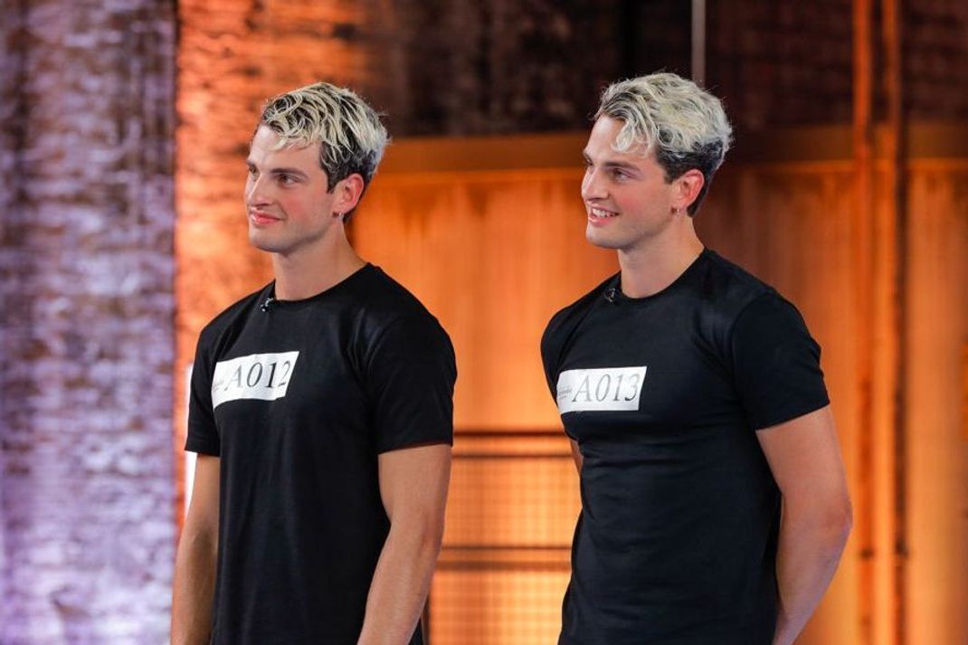 Julian und Luka beim Casting in Berlin für die 19. Staffel "Germany's Next Topmodel". 