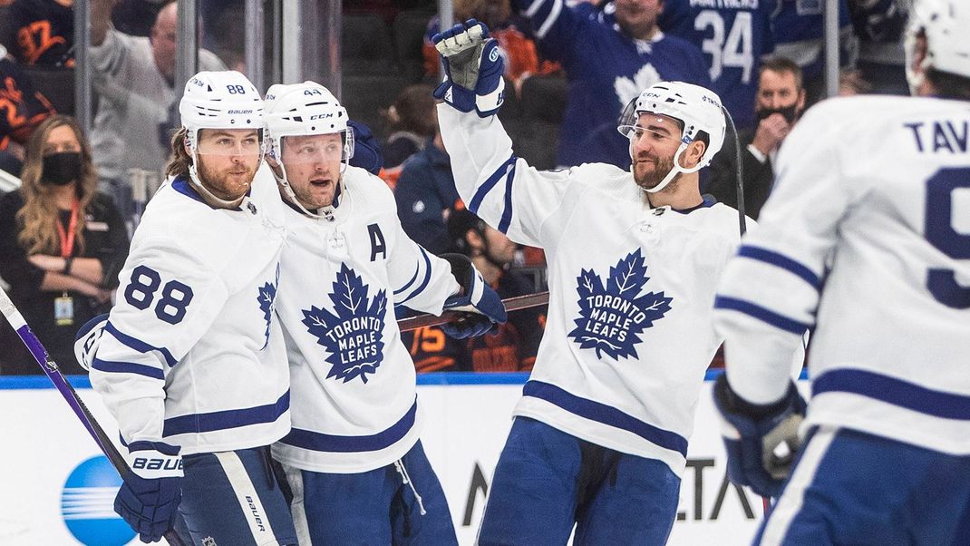 Justin Bieber Hockey Jersey for Toronto Maple Leafs: Where to Buy