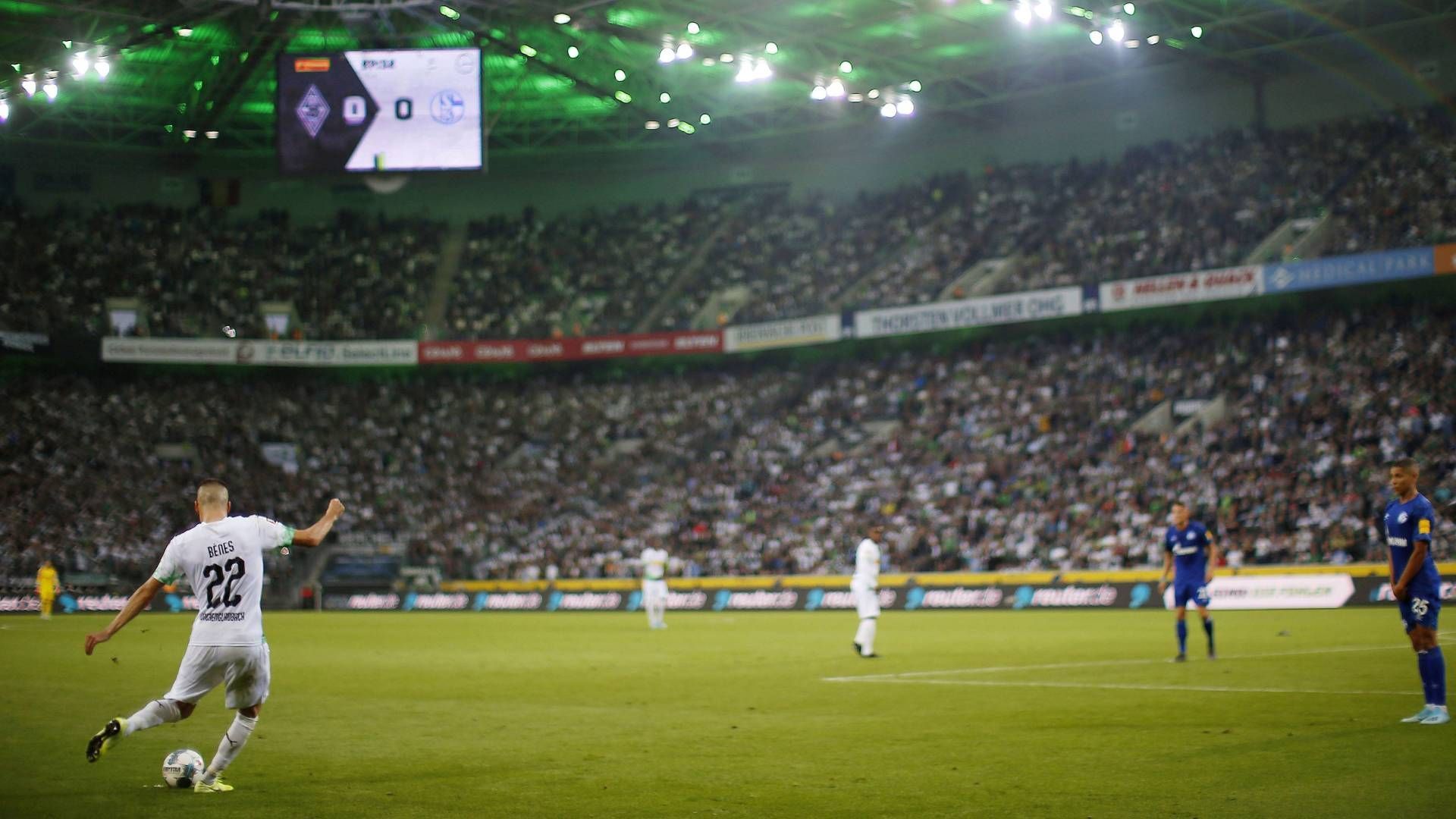 
                <strong>14. Platz: Borussia-Park (Borussia Mönchengladbach; 5 Punkte)</strong><br>
                Die Borussia vom Niederrhein servierte ihren Fans in diesem Jahr vegane Nuggets, was einen kleinen Sprung im Ranking brachte.
              